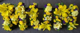 Mum Tribute in Yellow